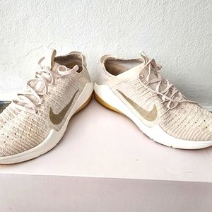 (WMNS) Nike Air Zoom Fearless Flyknit 2 'Light Cream' AJ7844-221